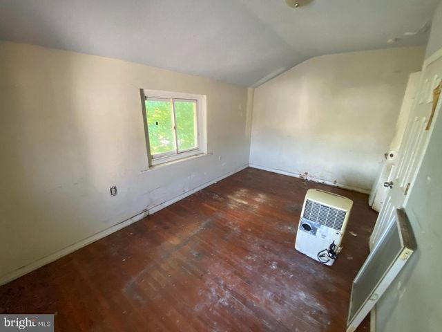66 E COULTER ST, Philadelphia, PA 19144