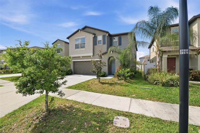 7329 CANTERBURY BELLS COURT, Tampa, FL 33619