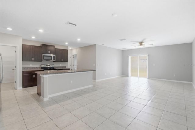 7329 CANTERBURY BELLS COURT, Tampa, FL 33619