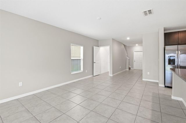 7329 CANTERBURY BELLS COURT, Tampa, FL 33619