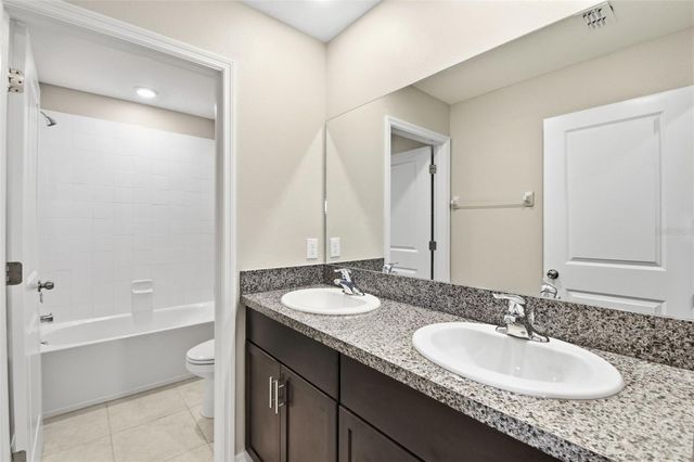 7329 CANTERBURY BELLS COURT, Tampa, FL 33619