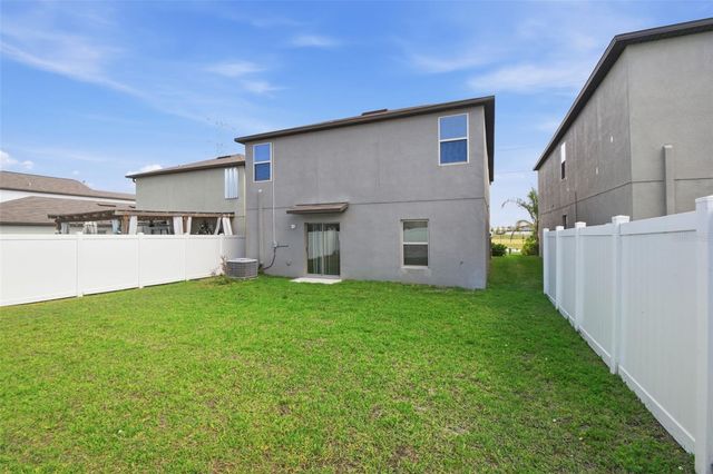 7329 CANTERBURY BELLS COURT, Tampa, FL 33619