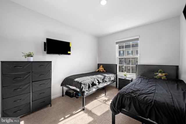 8383 DIETER DR, Rosedale, MD 21237