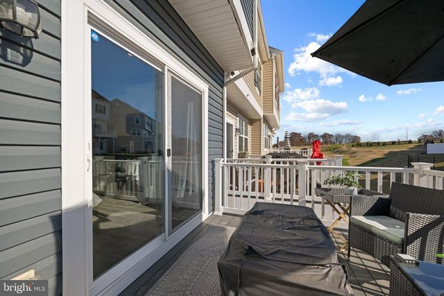 8383 DIETER DR, Rosedale, MD 21237