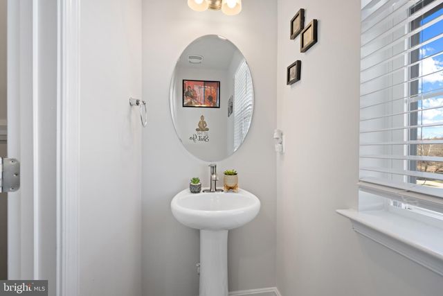 8383 DIETER DR, Rosedale, MD 21237