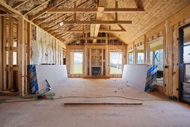 649 Snowy Meadow Lane, Soddy Daisy, TN 37379