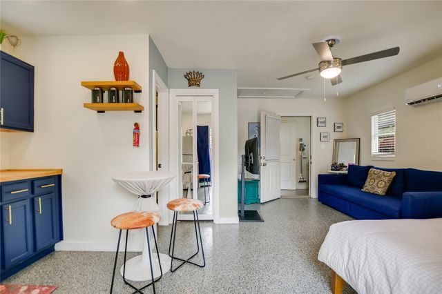 4702 Crest Oak RD, Austin, TX 78744
