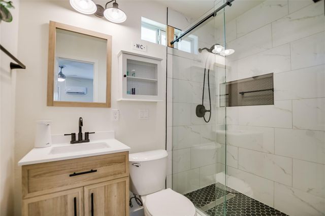 4702 Crest Oak RD, Austin, TX 78744