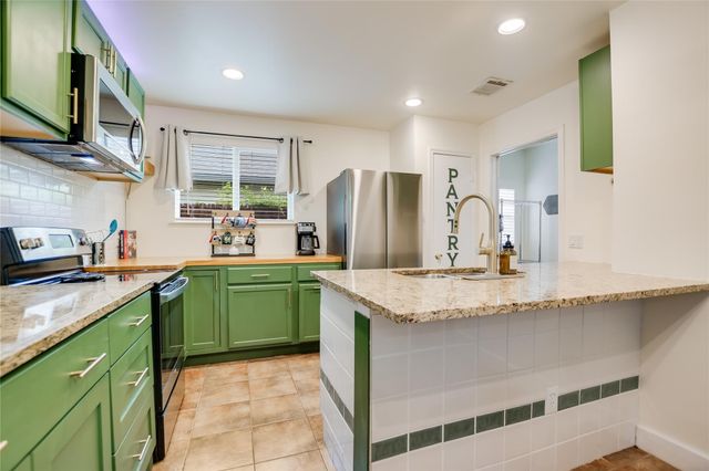 4702 Crest Oak RD, Austin, TX 78744