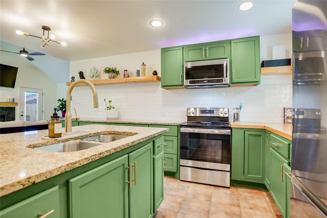 4702 Crest Oak RD, Austin, TX 78744