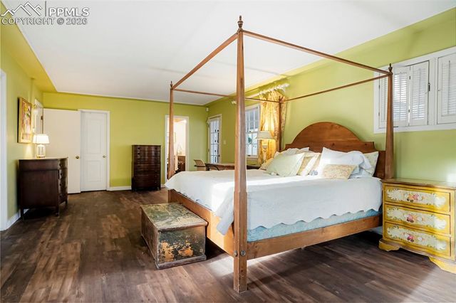 905 Taurus Drive, Colorado Springs, CO 80906