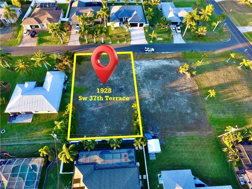 1928 SW 37th TER, CAPE CORAL, FL 33914 — photo 2