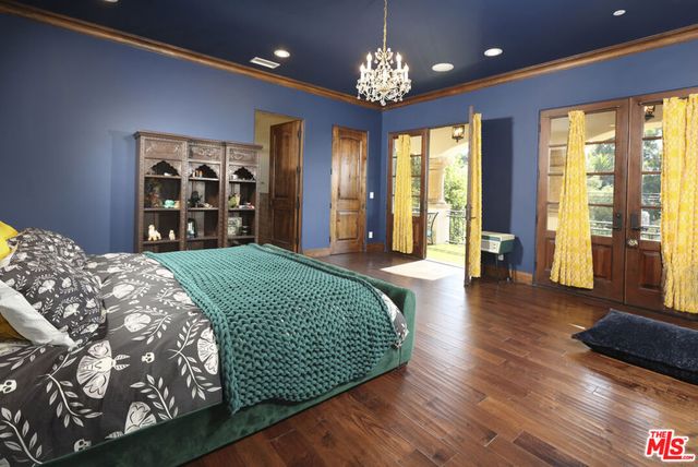 4718 White Oak Avenue, Encino, CA 91316