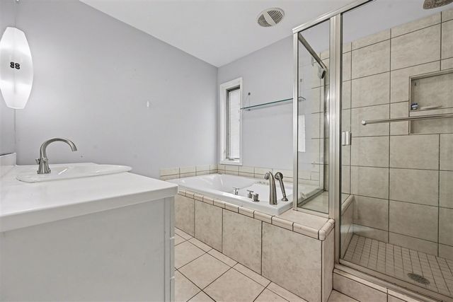 96 Windingwood Drive, Kalamazoo, MI 49009