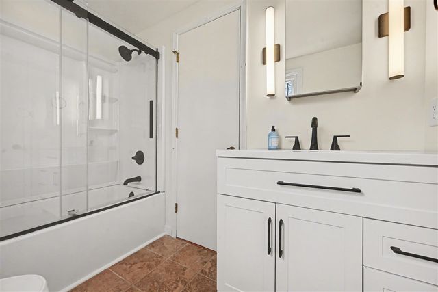 96 Windingwood Drive, Kalamazoo, MI 49009