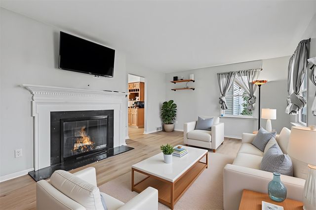 96 Windingwood Drive, Kalamazoo, MI 49009