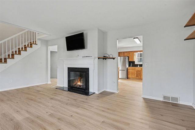 96 Windingwood Drive, Kalamazoo, MI 49009