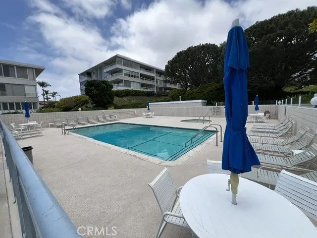 32646 Coastsite Drive 305 E, Rancho Palos Verdes, CA 90275