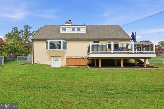 473 SWEETBRIAR DR, Warminster, PA 18974