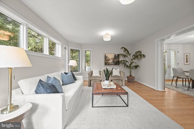 3030 N QUINCY ST, Arlington, VA 22207