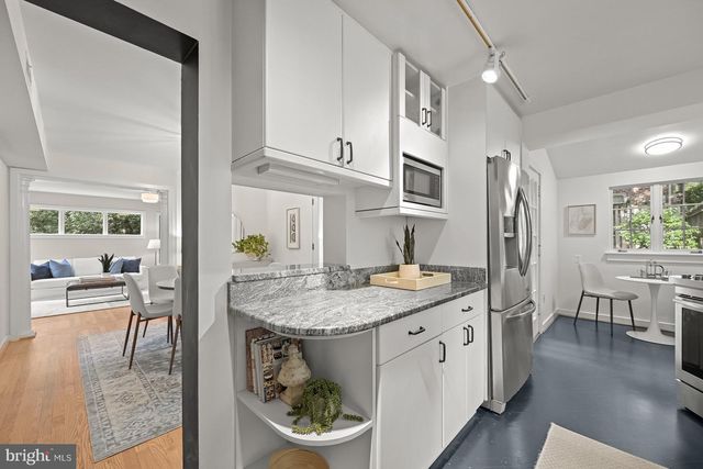 3030 N QUINCY ST, Arlington, VA 22207