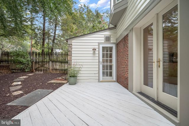 3030 N QUINCY ST, Arlington, VA 22207