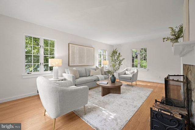 3030 N QUINCY ST, Arlington, VA 22207