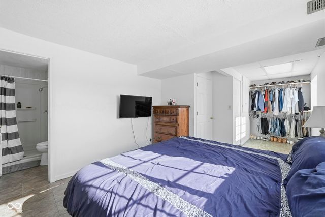 90 Meadow Creek Boulevard, Whiteland, IN 46184