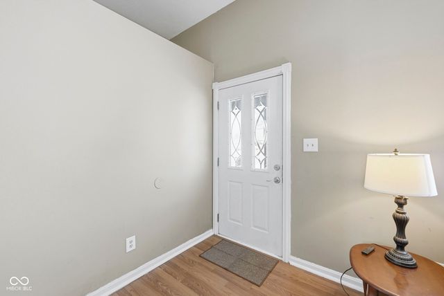 90 Meadow Creek Boulevard, Whiteland, IN 46184