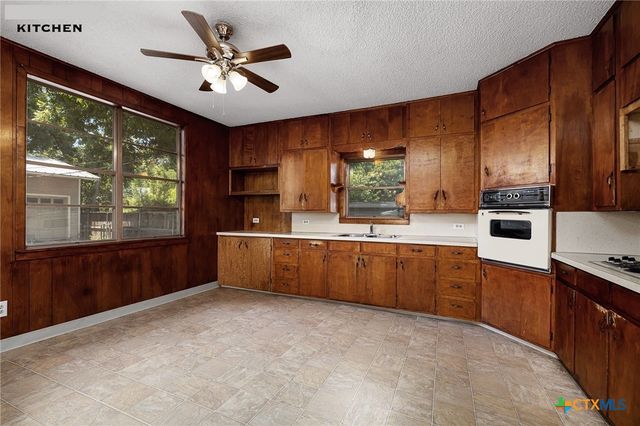 240 Clemens Avenue 1-Front, New Braunfels, TX 78130