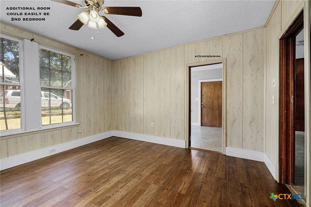 240 Clemens Avenue 1-Front, New Braunfels, TX 78130