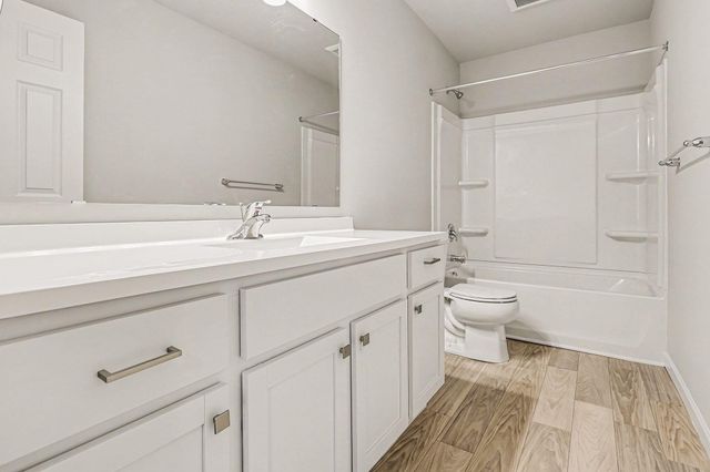 4043 Sugarsand Lane, Lake Charter Twp, MI 49106