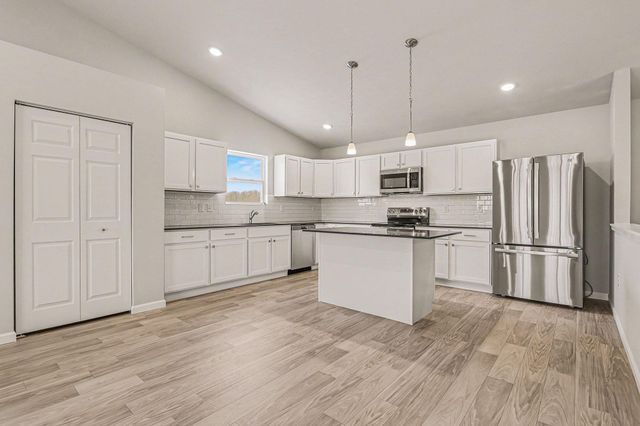 4043 Sugarsand Lane, Lake Charter Twp, MI 49106