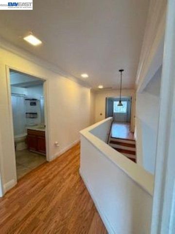 960 Buckskin Ter, Brentwood, CA 94513