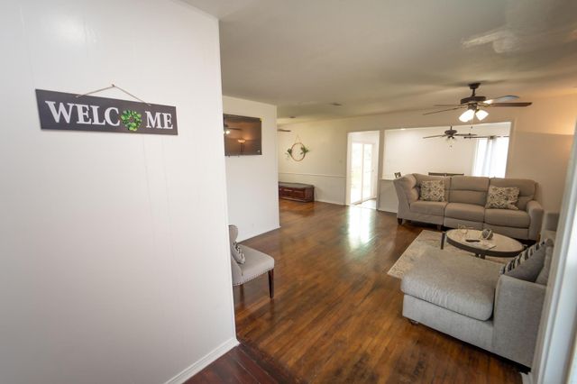 7816 Mary Frances Lane, North Richland Hills, TX 76180