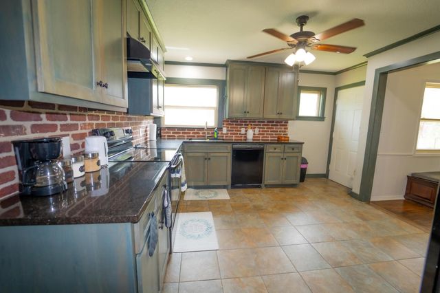 7816 Mary Frances Lane, North Richland Hills, TX 76180