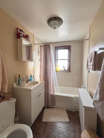 6013 S Kostner Avenue, Chicago, IL 60629