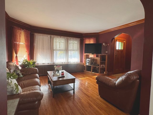 6013 S Kostner Avenue, Chicago, IL 60629