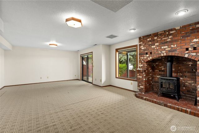 746 22nd Street SW, Puyallup, WA 98371
