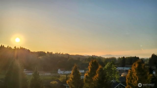 746 22nd Street SW, Puyallup, WA 98371