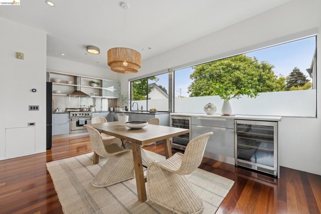 Image 40 of property listing at 2211 5Th St B, Berkeley, CA 94710