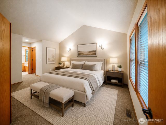 2409 Buckingham Drive SE, Olympia, WA 98501