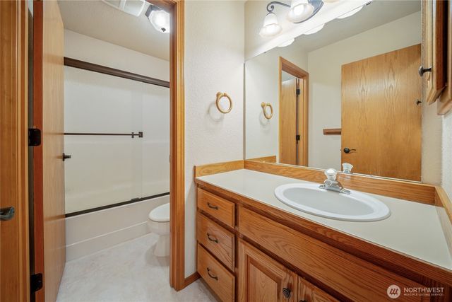 2409 Buckingham Drive SE, Olympia, WA 98501