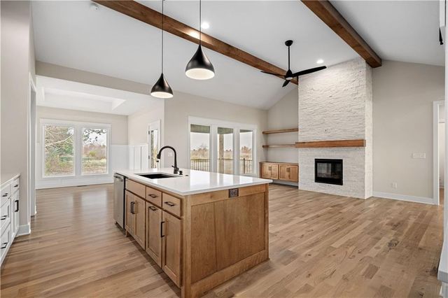 24915 W 112th Street, Olathe, KS 66061