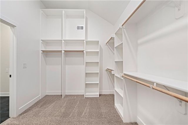 24915 W 112th Street, Olathe, KS 66061