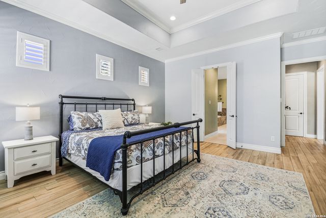 332 Ranch Pass, Fair Oaks Ranch, TX 78015