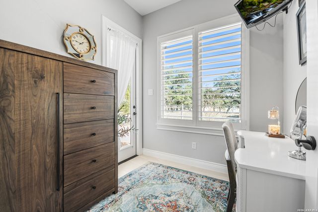 332 Ranch Pass, Fair Oaks Ranch, TX 78015