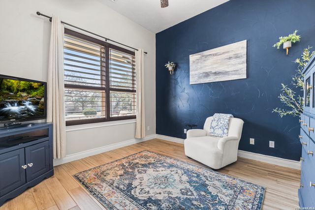 332 Ranch Pass, Fair Oaks Ranch, TX 78015