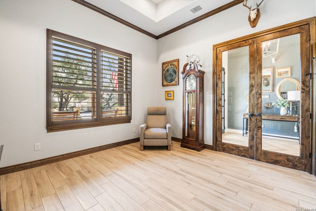 332 Ranch Pass, Fair Oaks Ranch, TX 78015