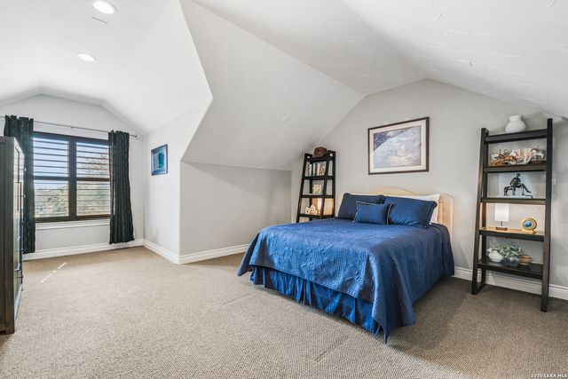 332 Ranch Pass, Fair Oaks Ranch, TX 78015